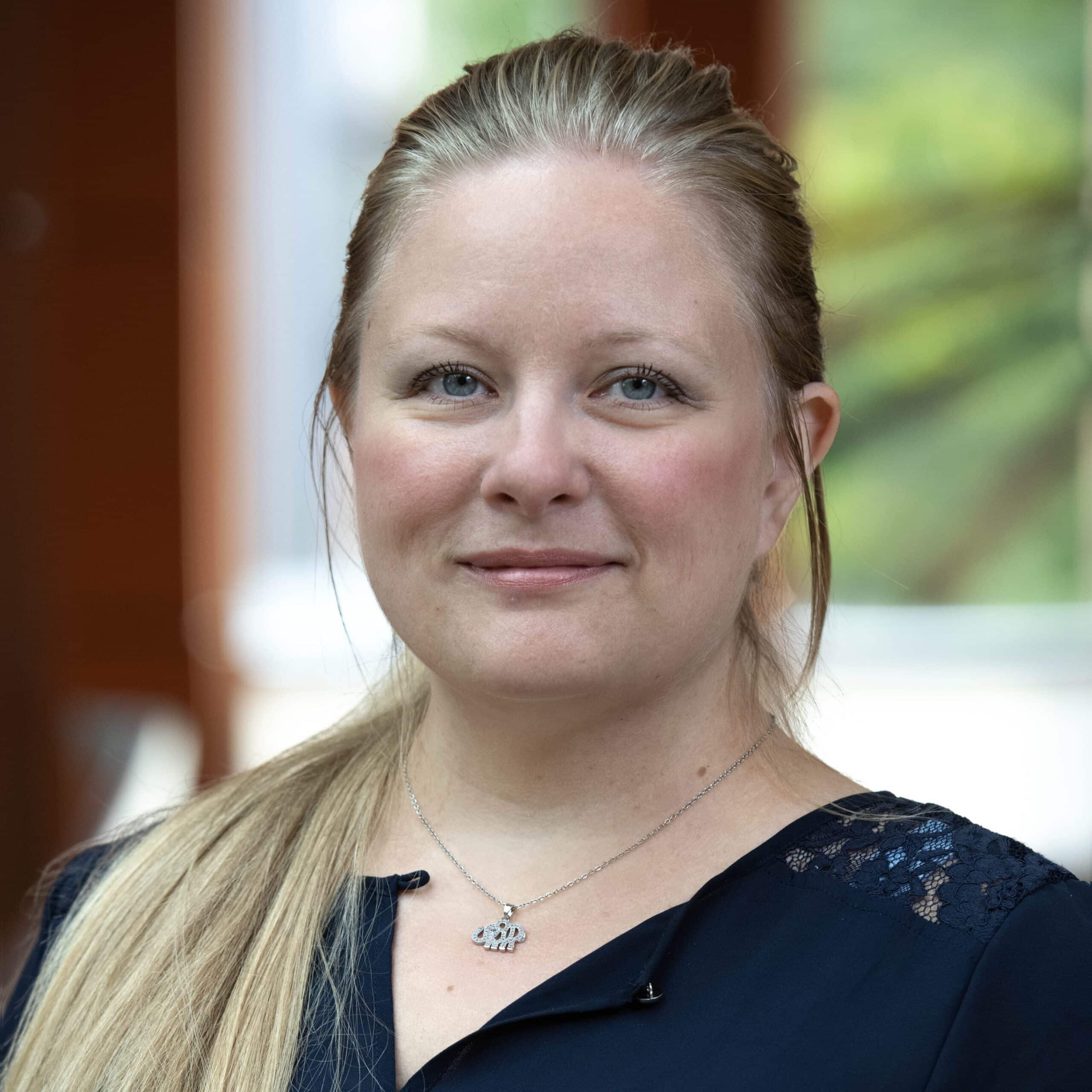 Photo of Jenn Mull