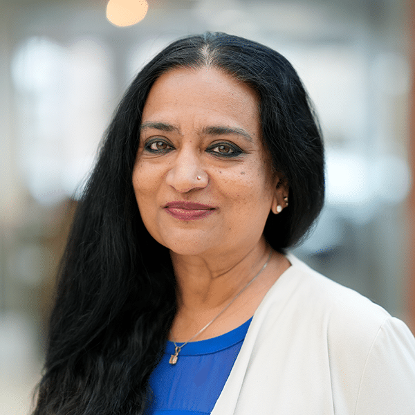 ross faculty aparna joshi 022 v2 4x5