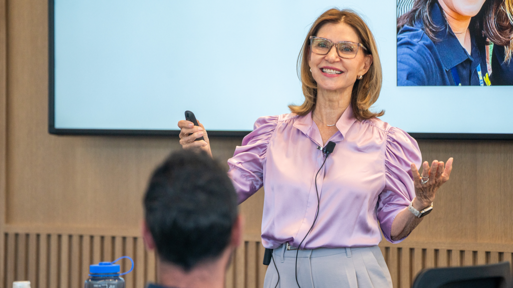 Sue Ann Gonis speaks at the Michigan Ross Los Angeles campus.