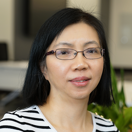 Photo of Julie Zhang